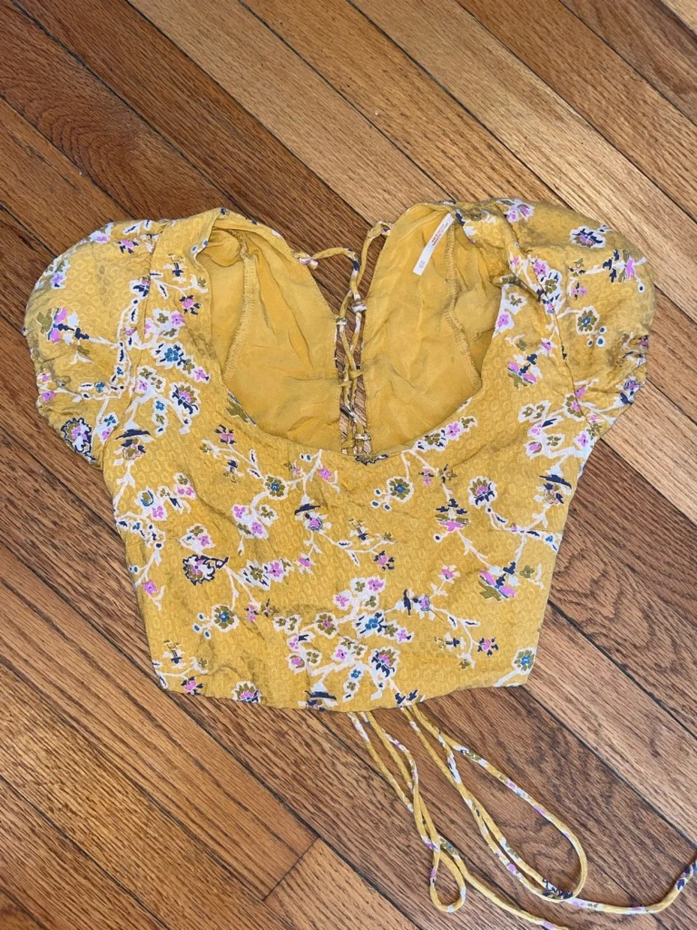 Free People Talia Yellow Floral Top Size XS Ties At Back Boho - Picture 2 of 5